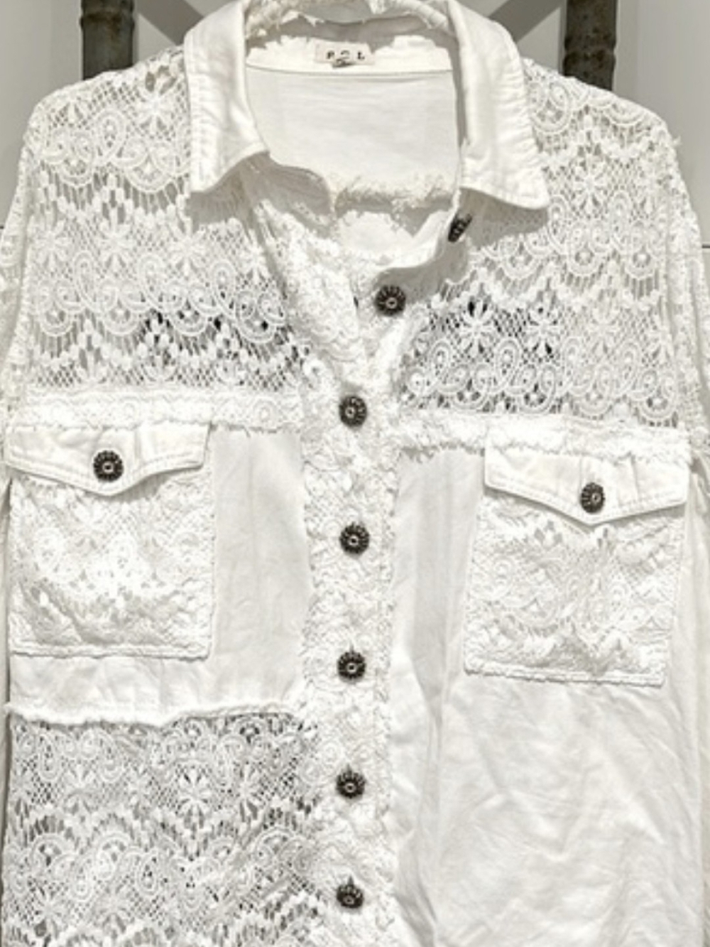 POL White Lace Button-Up Shirt Jacket